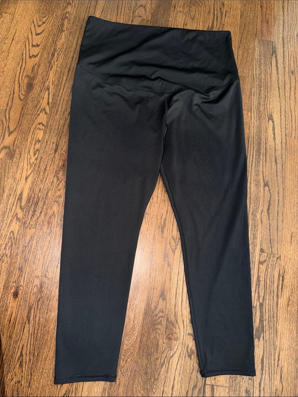 Motherhood Maternity Leggings